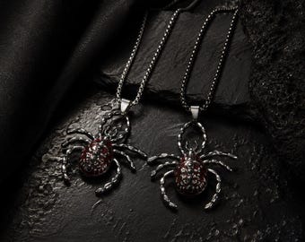 Gothic Spinne Halskette, Edelstahl Anhänger, dunkelrote Akzente, Punk Schmuck