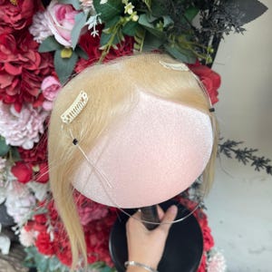 Hellblonder, gebleichter Pony mit Draht- und Clip-in-Funktion, 3x12 HD-Haarteil aus Schweizer Spitze, #1001 Hellster blonder, das Gesicht umrahmender Pony