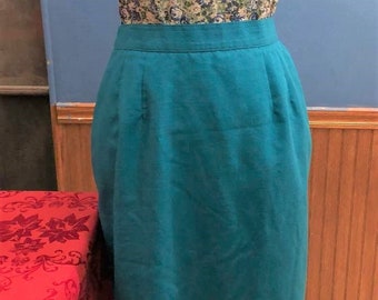 1990's Sag Harbor Skirt ~ Teal Green ~ Back Zipper Button Closure ~ Elastic Inserts ~ Rare Find ~ Lined ~ Midi ~ Excellent Condition