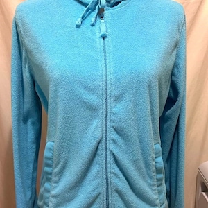 Aqua Long Sleeve Beach Hoodie ~ LL Bean ~ Zip Front ~ Hooded Jacket ~ Terry Cloth ~ Rare Find ~ Size Small ~ Easter Egg Blue Sweatshirt