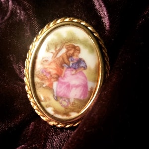 Vintage Porcelain Limoges Brooch Pin Courting Couple Made in France