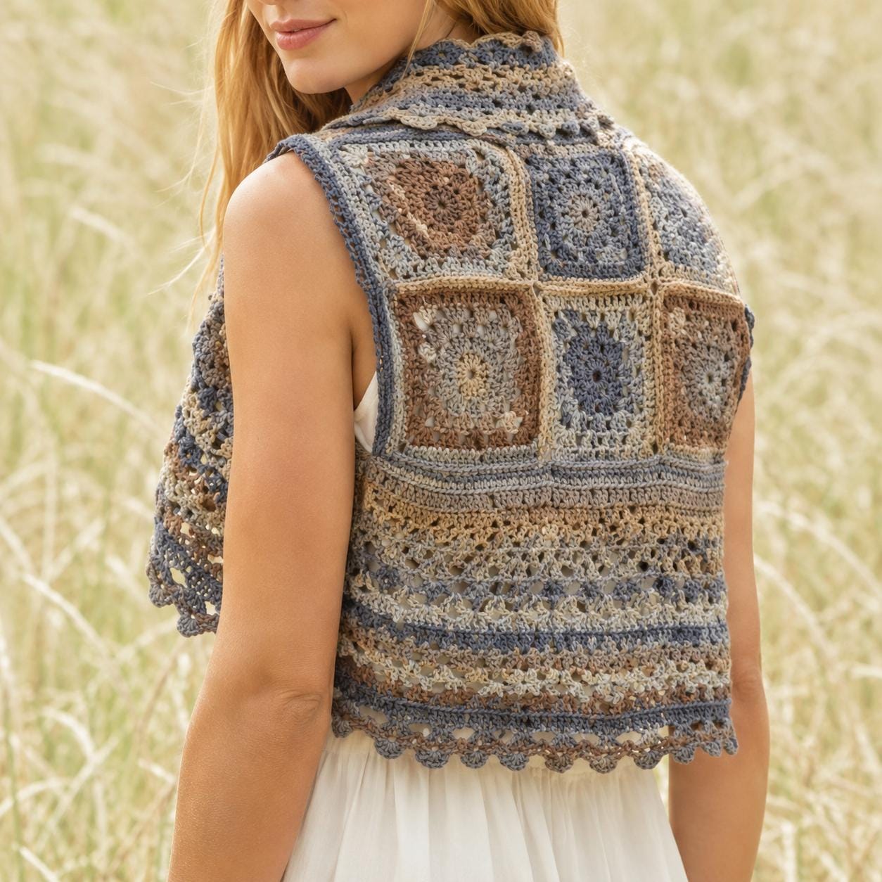 40 Bolero Crochet Patterns: Add a Chic Touch to Your Wardrobe Today! 25 Crochet Bolero Granny Square Bolero Crochet Pattern Boho