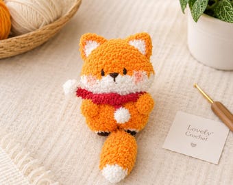 Zorro de ganchillo hecho a mano, animal del bosque, amigurumi, decoración kawaii para coche, regalo para amantes de los zorros.