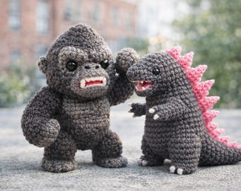 Llavero amigurumi de Kong y Godzilla, llavero de ganchillo hecho a mano para bolso, regalo para enamorados, muñeco de peluche de Godzilla, regalo de San Valentín