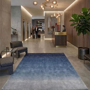 Blue Ombre Area Rug – Plush Gradient Carpet for Living Room