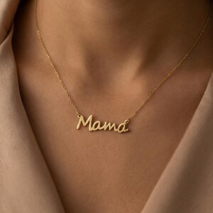 Mammahalsband med handskrivet teckensnitt, guld- eller silverhänge, present till mamma på hennes speciella dag