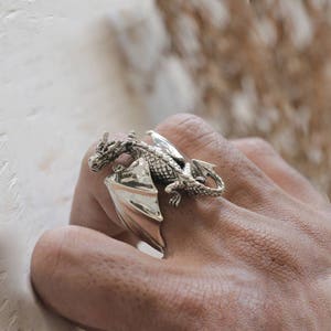 flying Dragon Ring for unisex made of sterling silver 925 celtic fantasy style