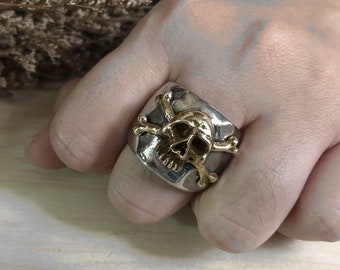 Pirate Skull Ring for men made of sterling silver 925  Biker style