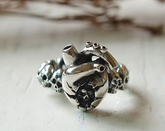Human Heart and skull Ring for unisex made of sterling silver 925 love style