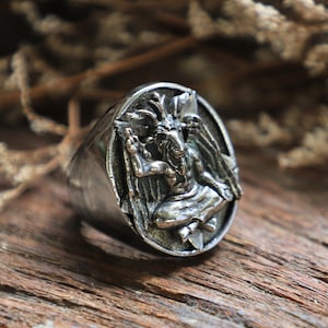 Biker Baphomet Ellipse ring for unisex made of sterling silver 925 satanic style