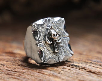 Ace spades skull Ring for men made of sterling silver 925 vintage style