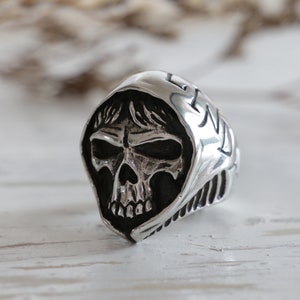 Skull Hood Biker Ring for men made of sterling silver 925 Gothic