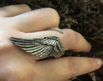 Angel Wings ring for women made of sterling silver 925 bohemian style