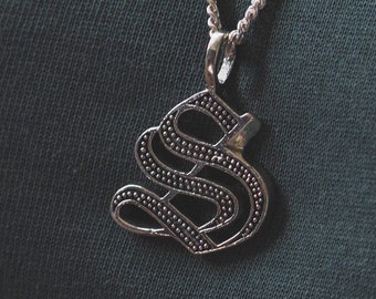 alphabet S pendant necklace for men made of sterling silver 925 gothic style