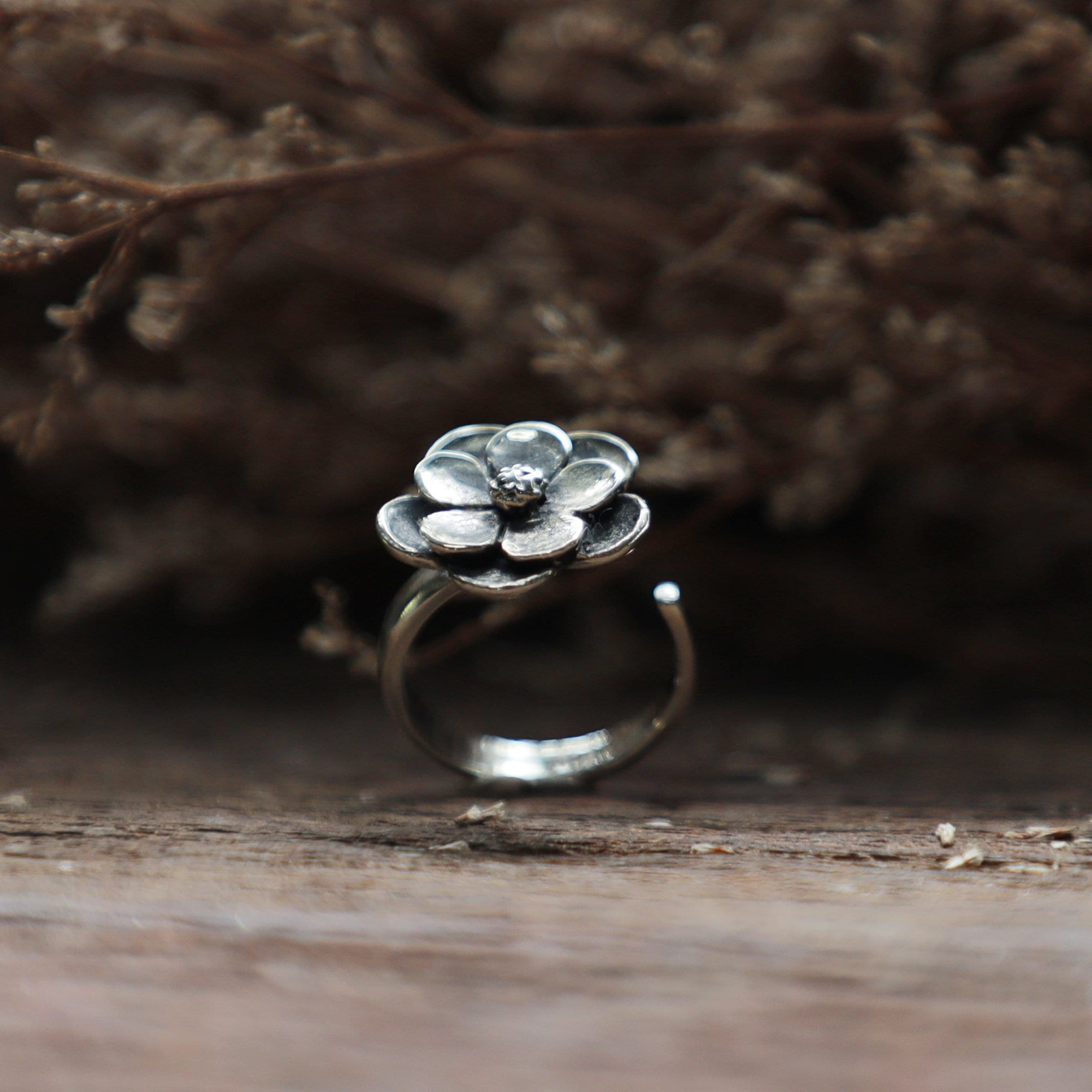 Small Flower Ring for Unisex Made of Sterling Silver 925 Hippie