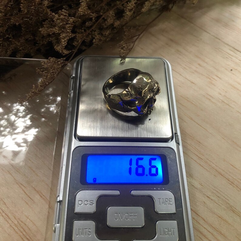 Memento Mori skull ring for men made of sterling silver 925 biker