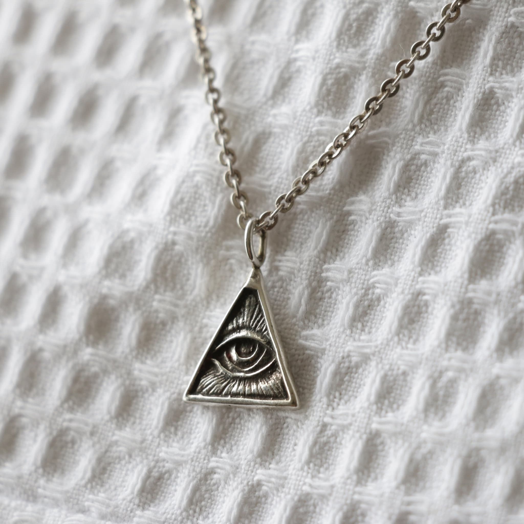 Illuminati Pendant Necklace for Unisex Made of Sterling