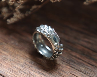 Dragon scales ring for unisex made of sterling silver 925 biker style