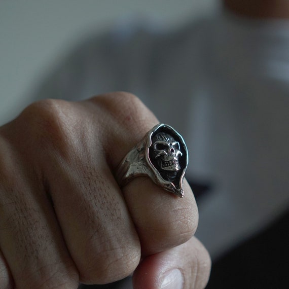 Hood ring deals