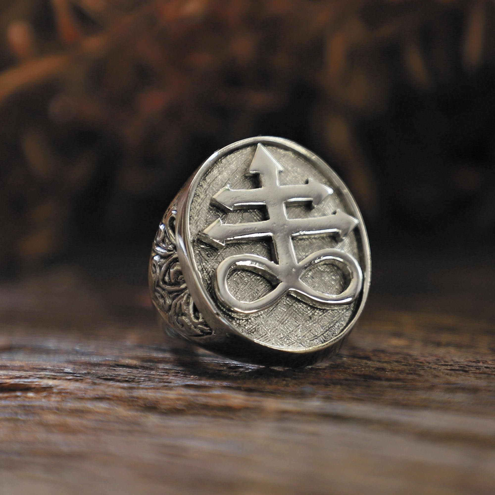 Leviathan cross ring deals