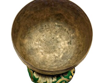 Handmade Tibetan Singing Bowl Spiritual Desk Decor Gifts Nepal Sound Energy Meditation Cleansing Bowl (7")
