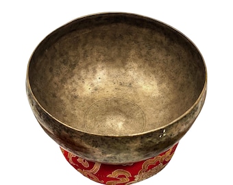 Handmade Tibetan Singing Bowl Spiritual Gift Nepal Meditation Sound Therapy Decor Yoga Reiki Bowl (7")