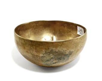 Small Handmade Tibetan Beaten Singing Bowl Calming Yoga Props Bowl Meditation Gift Spiritual Decor (5")