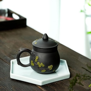 Handmade Jianshui Clay Mug | Pine Tree Relief, Unglazed Pottery Cup with Lid