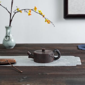 Handgemaakte Jianshui-kleitheepot 270 ml wortelvorm gongfu-theepot