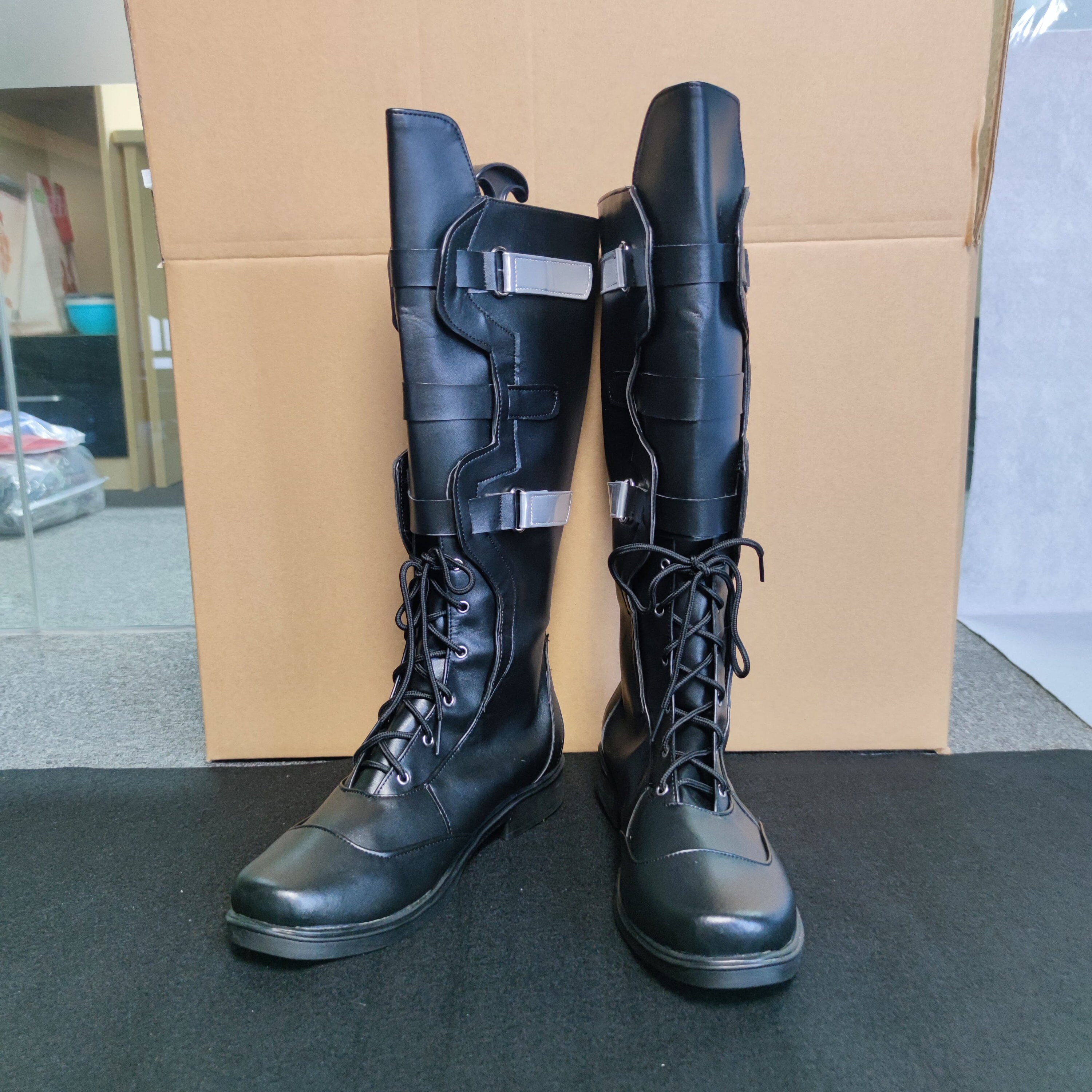 Office kobra boots top