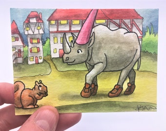 6,5 x 9,5 cm Nyckfull ACEO akvarellkonst noshörning present - Liten present - Rolig originalkonst - Barnkonst - Original ACEO akvarell