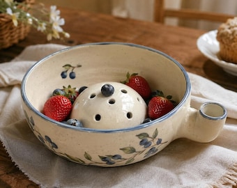 Ceramic Berry Bowl Fruit Colander – Handcrafted Botanical Berry Washer with Drain Dome, Cottagecore Kitchen Gift for Her