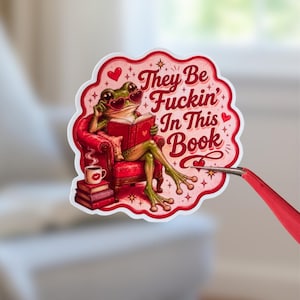 Kryddig romansk läsklistermärke – Grodläsningsbok, glansig vinyl (5-6 cm)