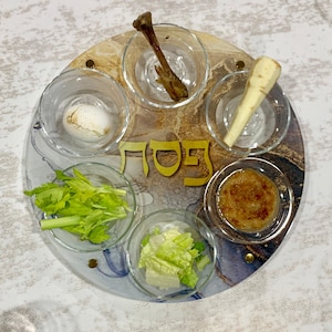 Acrylic Passover Seder Plate: Gold/Silver Pesach Decor
