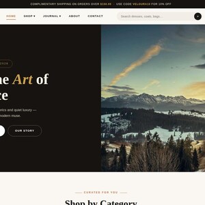 Puede incluir: Una página de inicio de sitio web para Veloura con fondo negro y el texto Wear the Art of Elegance, New Season Autumn 2024 y Shop the Collection. A la derecha hay una fotografía de paisaje de montañas nevadas al atardecer.