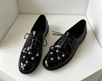 Handmade Black Patent Leather Flower Oxford Shoes, Crystal Embellished Low Heel Dress Shoe