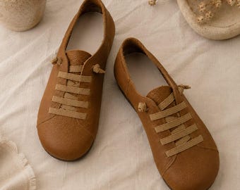 Braune Leder Schnürschuhe Wohnungen, Handgefertigte Runde Toe Top Grain Rindsleder Schuhe, Weiche Frauen Arbeit Reise Schuhe