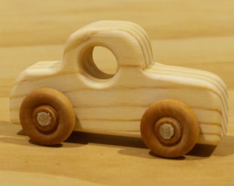 1 ea. Pine Old-Fashioned Toy Wood Pickup Truck