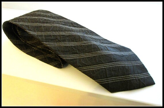 Beautiful Silk Necktie ~  Donna Karan ~ 100 % Silk ~ Taupe ~ Gentlemens Necktie ~ Nuetral Tones