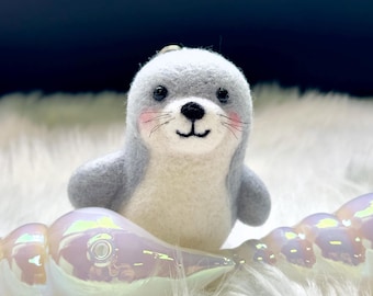 Handmade Felt Seal Figurine Keychain Dual Style Gift