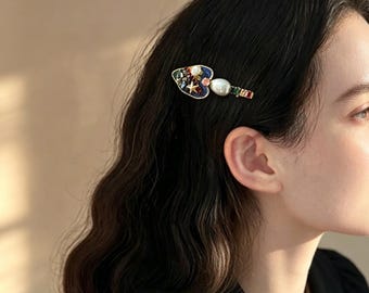 Presilha de franja Love Pearl em liga metálica barroca para mulheres