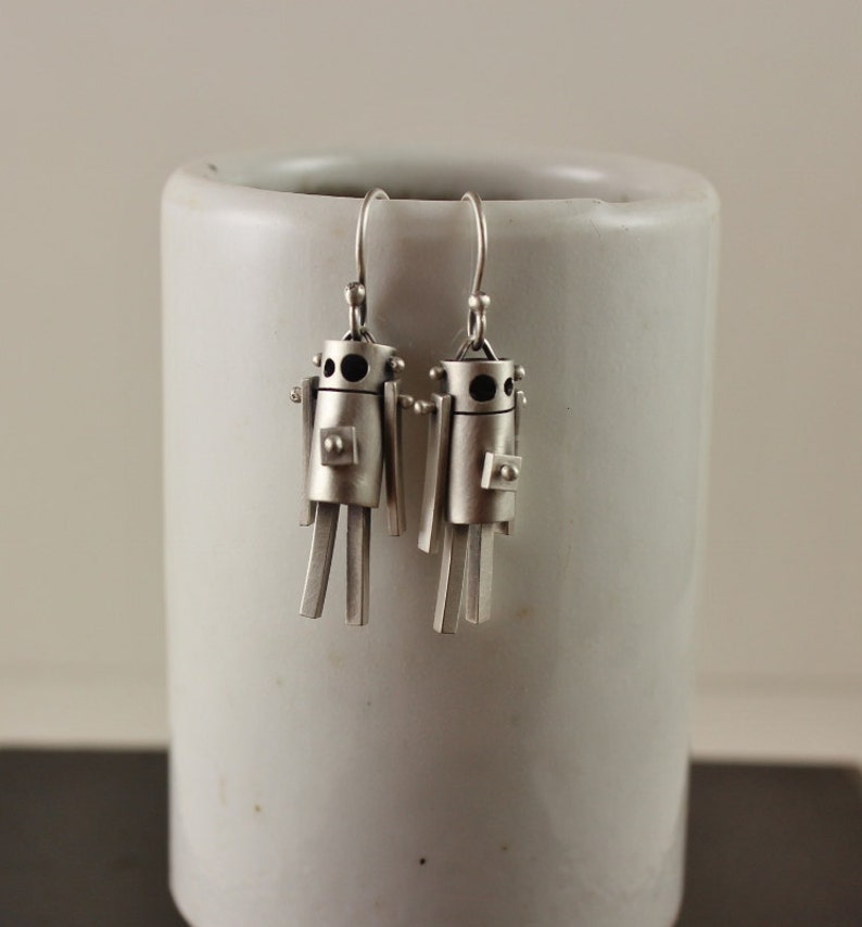 ROBot Earrings:Nutbelly image 2