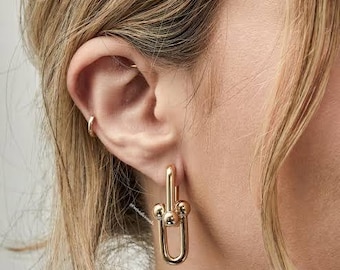 Orecchini pendenti minimalisti in oro realizzati a mano, gioielli geometrici moderni