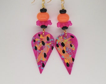 SALE! Upside down pink orange black dot artisan teardrop acrylic lightweight earrings, artisan lampwork earrings, pink earrings, whimsical