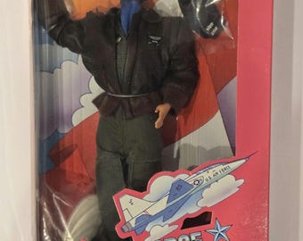 Barbie Força Aérea Estrelas e Listras Vintage 1990 #3360 Mattel Edição Limitada NRFB (Nunca Removida da Caixa)