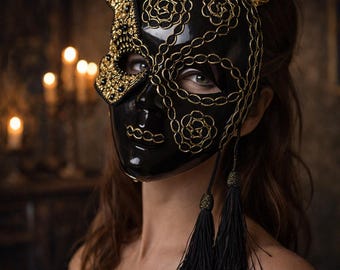Máscara veneciana negra y dorada hecha a mano, máscara de mascarada ornamentada con borlas, accesorio para disfraces de Halloween, fiestas, actuaciones y cosplay.