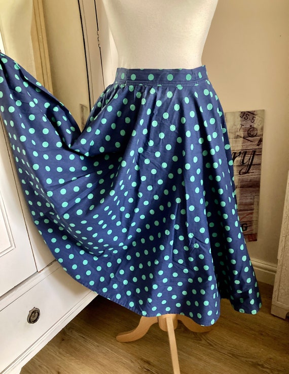 Polka dot swing skirt hot sale