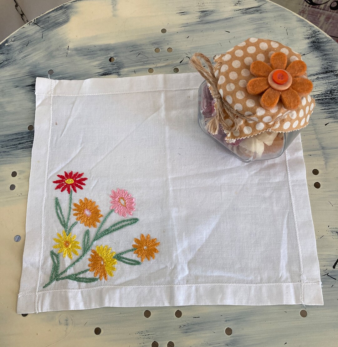 Vintage Retro Hand Embroidered White Cotton Linen Tablecloth /table