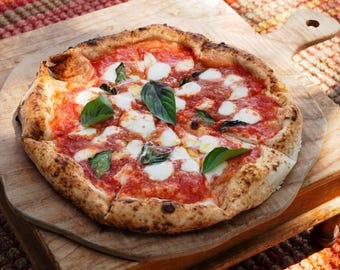 Libro electrónico de pizza italiana casera: 12 recetas para horno doméstico (descarga digital)