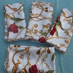 White Jaquard Chains and Roses Wild Rag